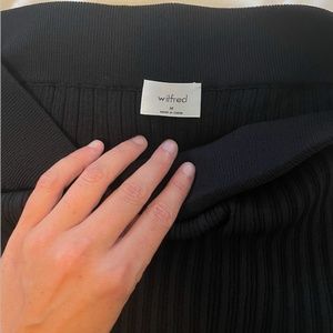 Aritzia Wilfred Midi Balck Knit Skirt- Size M